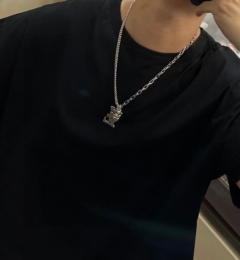 Sustainable Louis Vuitton Necklaces 249323