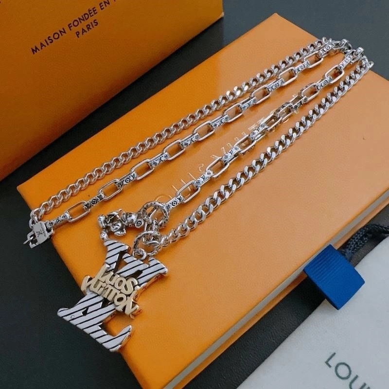 Sustainable Louis Vuitton Necklaces 249323