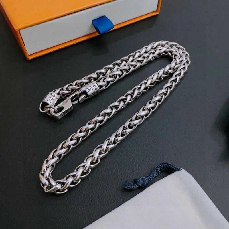 EasyMatch Louis Vuitton Necklaces 249325