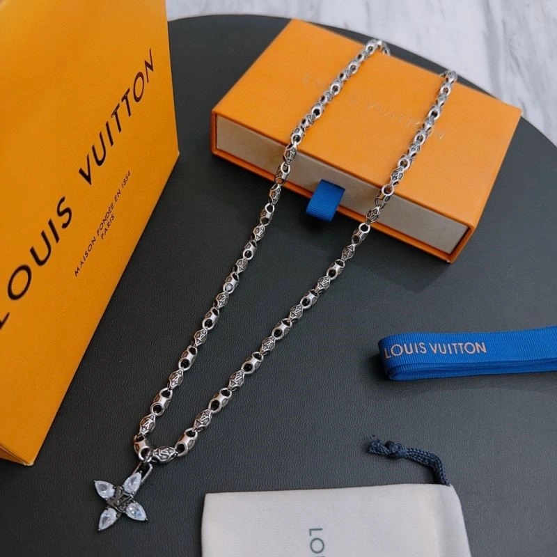 Louis Vuitton Necklaces Comfortable 249336