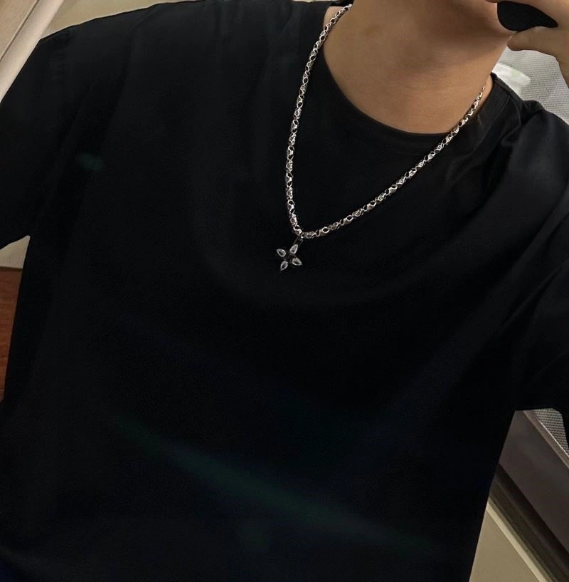 Louis Vuitton Necklaces Comfortable 249336