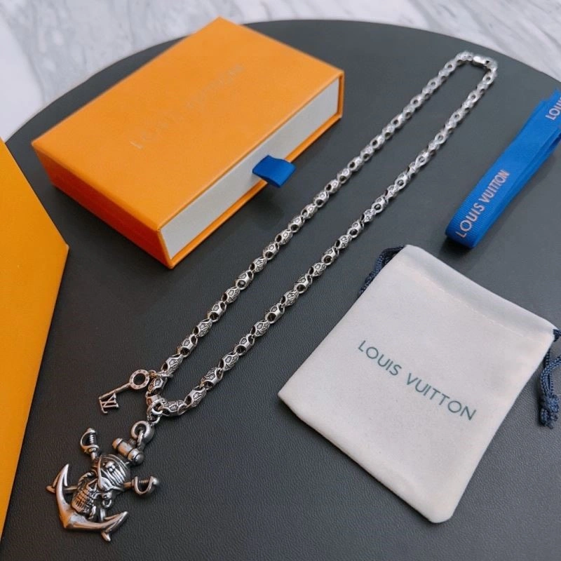 FlexibleFit Louis Vuitton Necklaces 249316