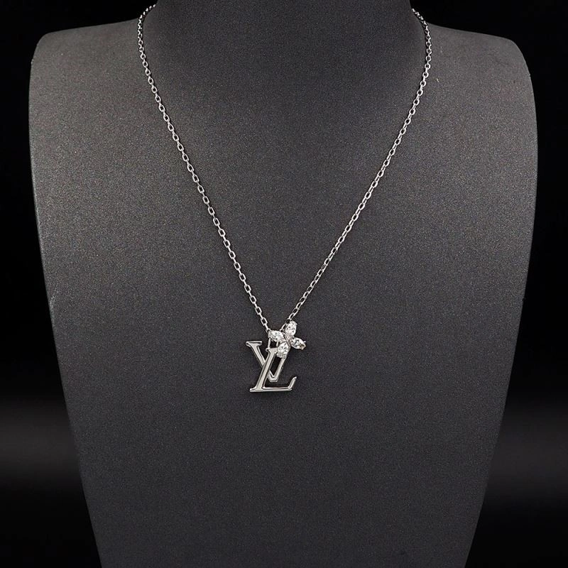 Louis Vuitton Necklaces OnTrend 249341