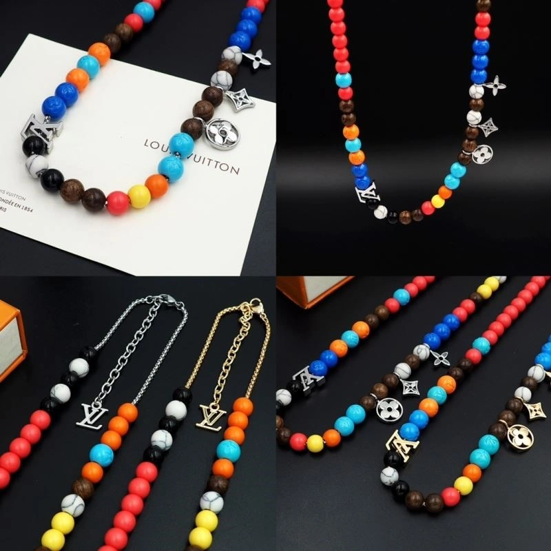 Elegant Louis Vuitton Necklaces 249342