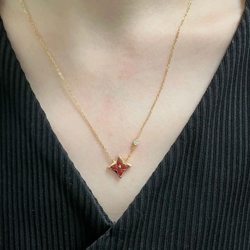Affordable Louis Vuitton Necklaces 249309