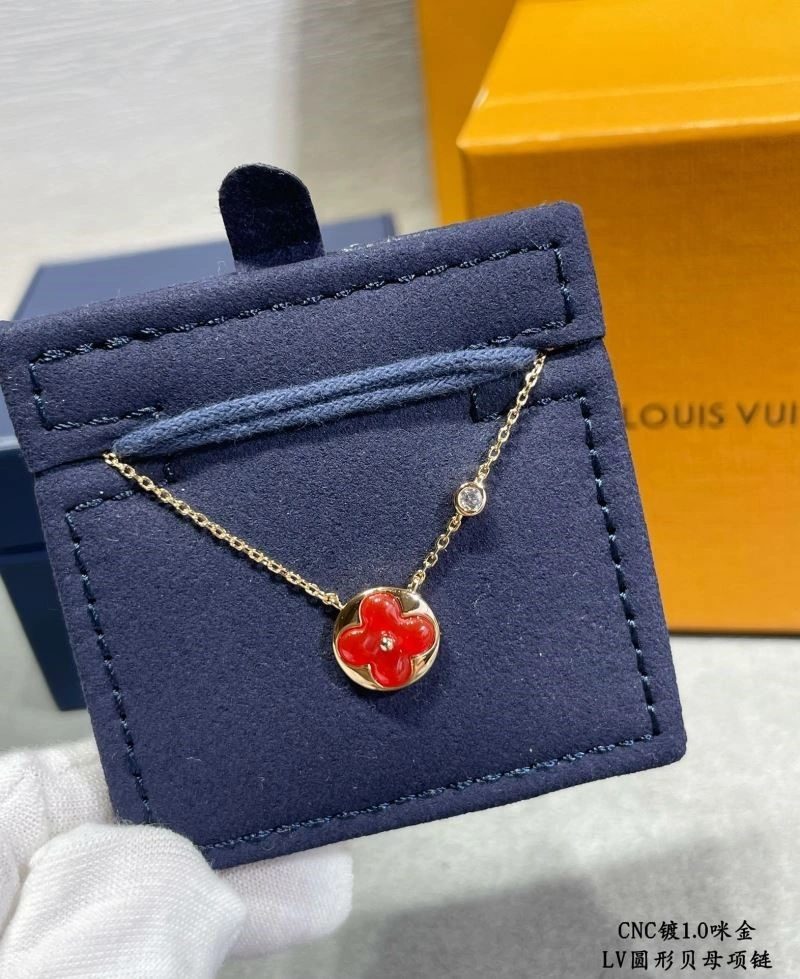 Louis Vuitton Necklaces Sporty 249308