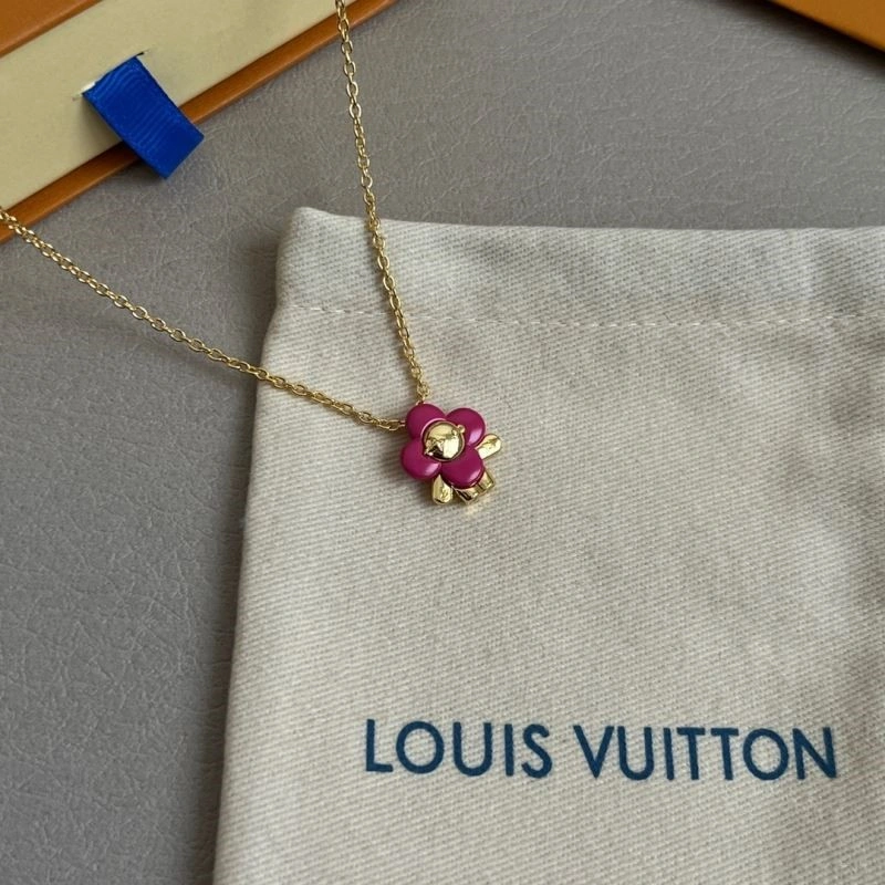 Louis Vuitton Necklaces Trendy 249278