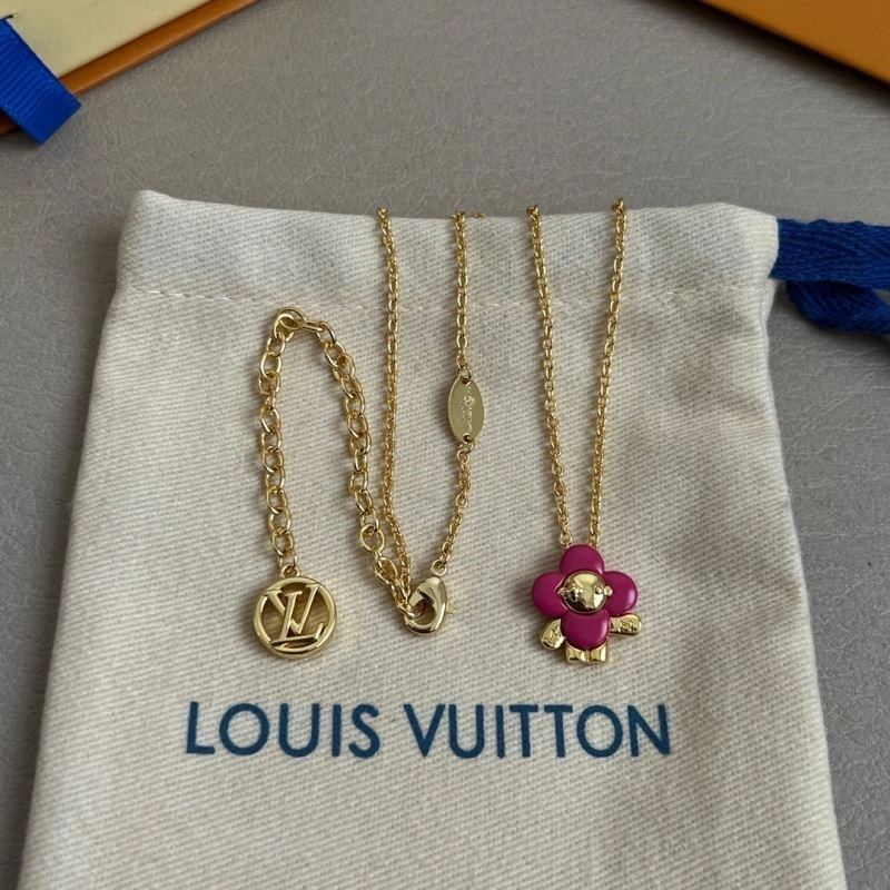 Louis Vuitton Necklaces Trendy 249278