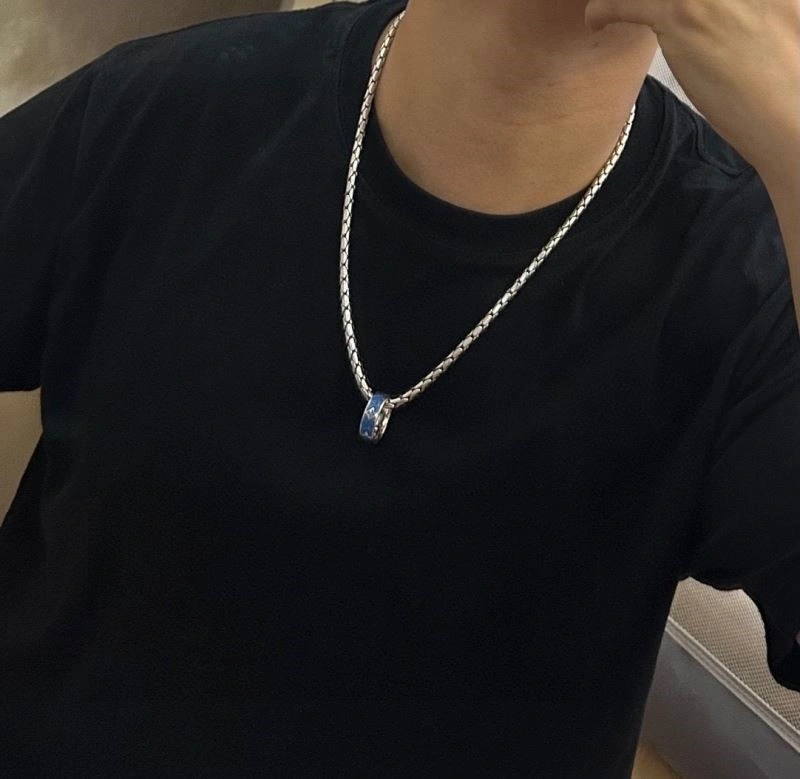Louis Vuitton Necklaces Casual 249295