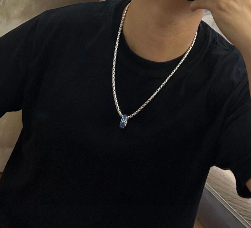 Louis Vuitton Necklaces Casual 249295