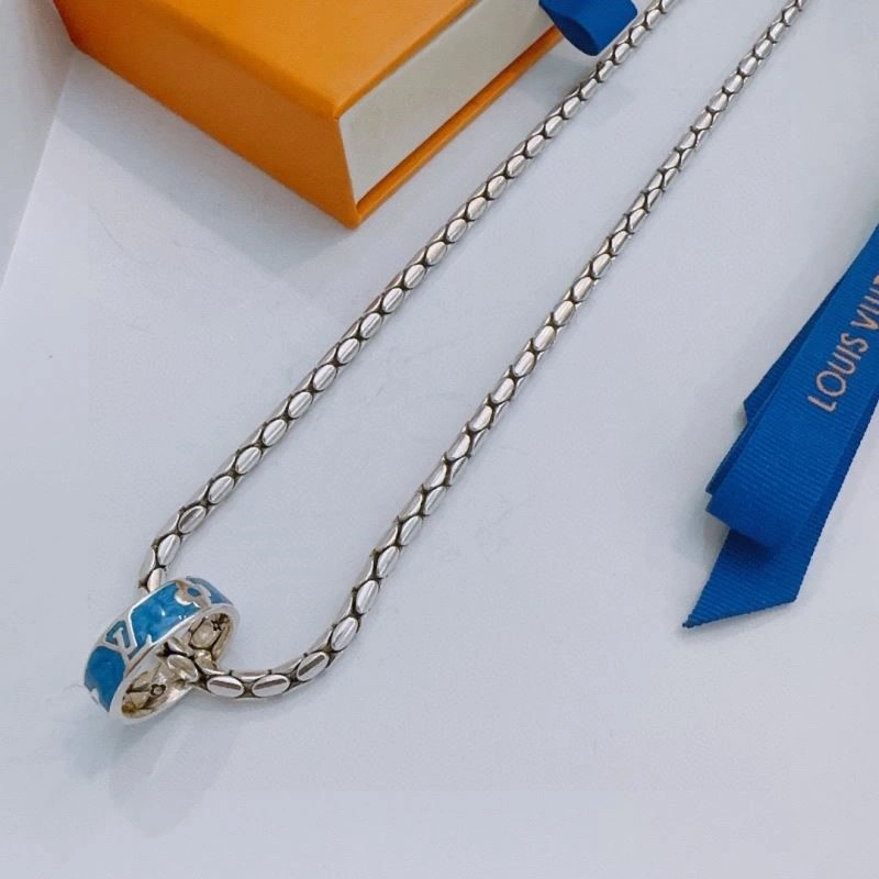 Louis Vuitton Necklaces Casual 249295