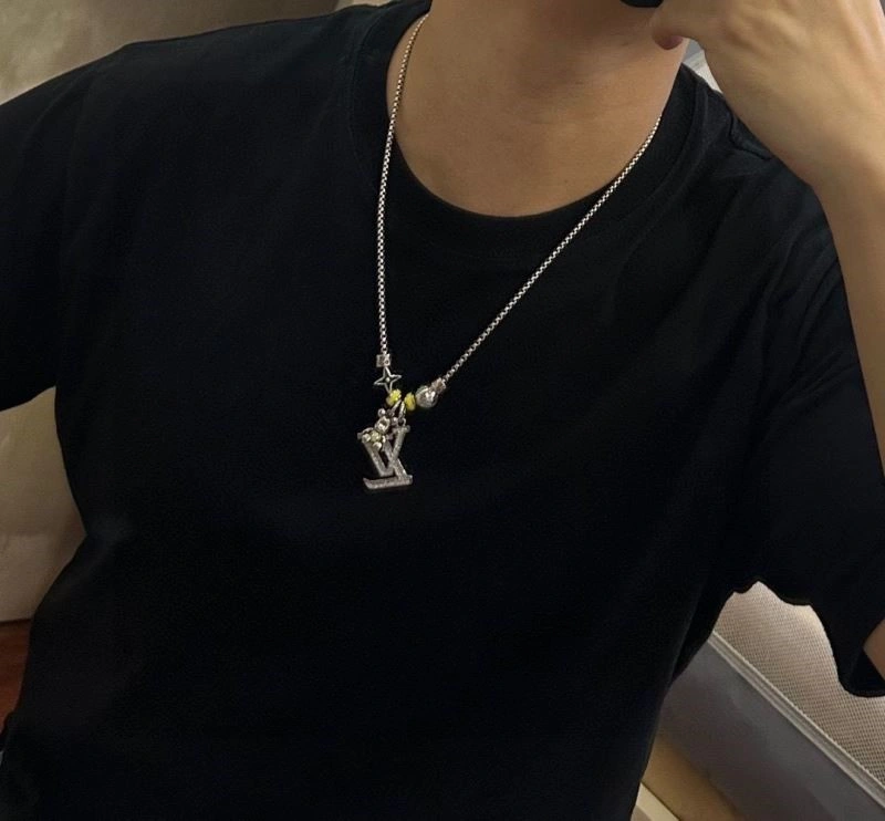 Louis Vuitton Necklaces TopPick 249291