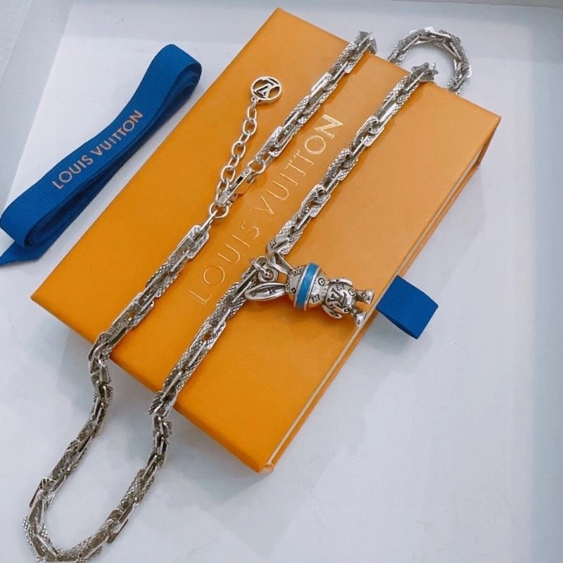 StreetReady Louis Vuitton Necklaces 249301