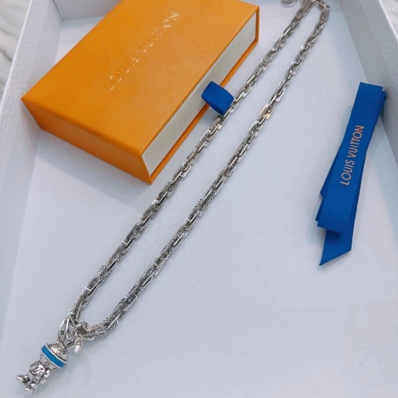 StreetReady Louis Vuitton Necklaces 249301