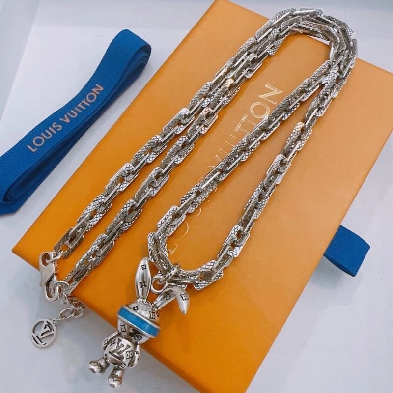StreetReady Louis Vuitton Necklaces 249301