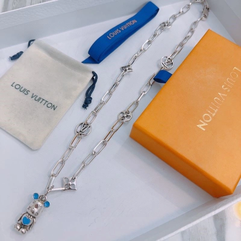 Louis Vuitton Necklaces Compact 249287