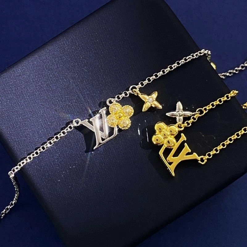 Louis Vuitton Necklaces OdorResistant 249305