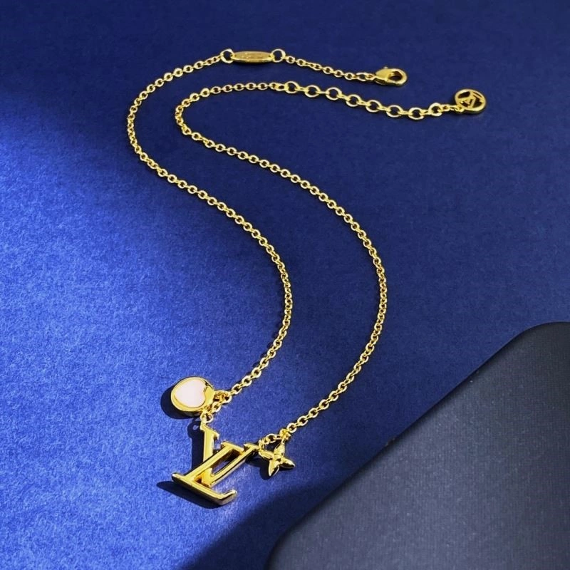 Louis Vuitton Necklaces Lightweight 249279