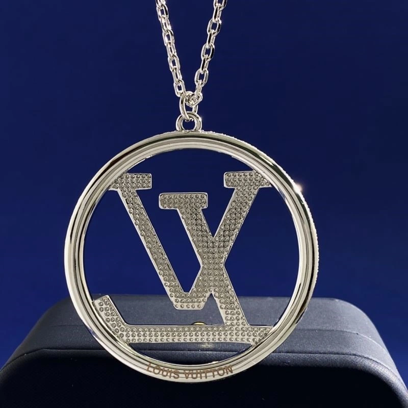 Louis Vuitton Necklaces Soft 249282