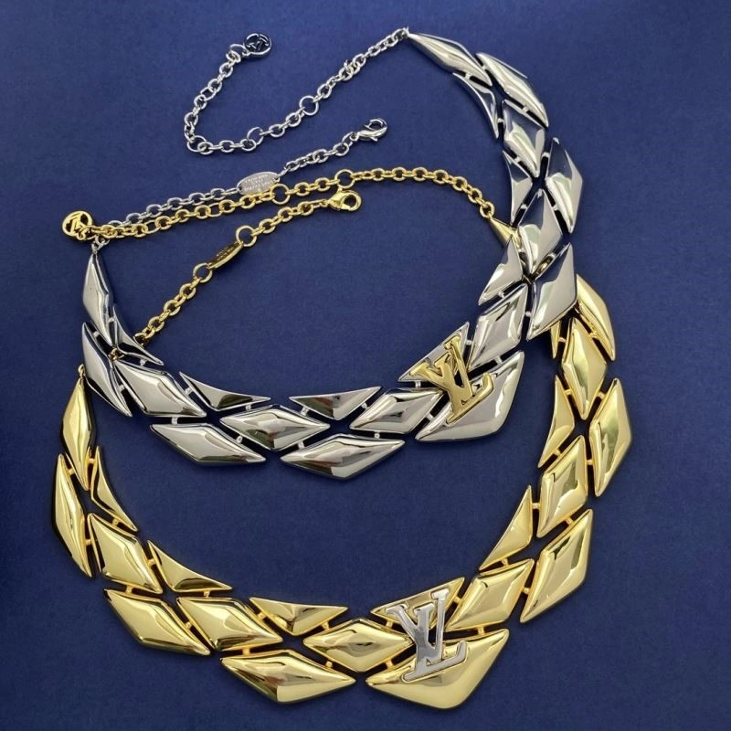 Louis Vuitton Necklaces RelaxedFit 249300
