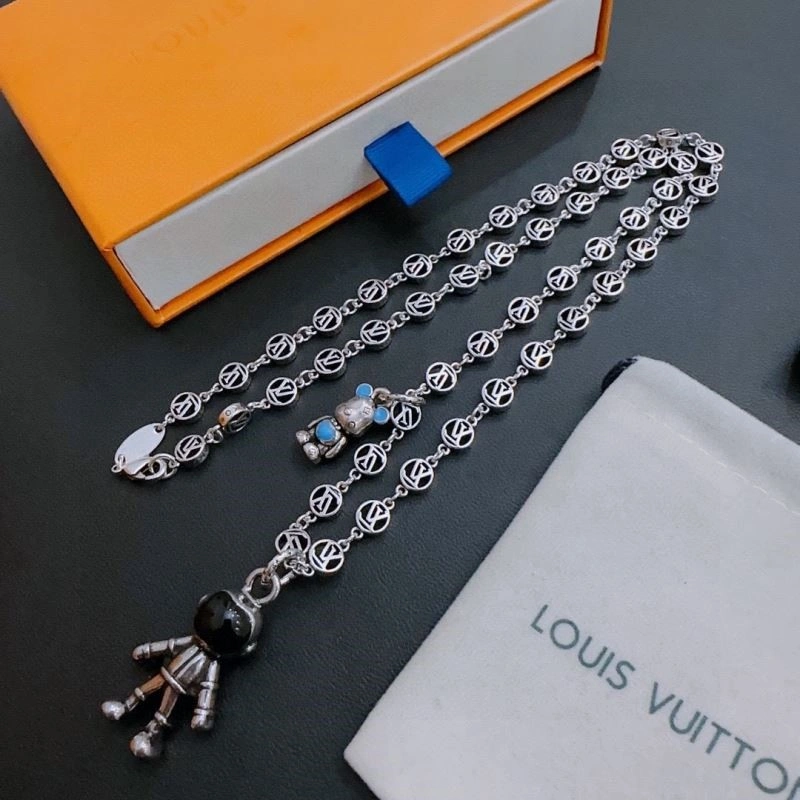 SportInspired Louis Vuitton Necklaces 249290