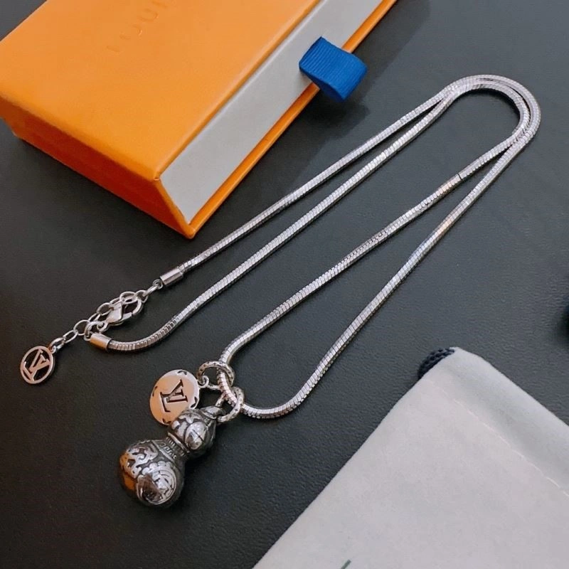 Louis Vuitton Necklaces UrbanStyle 249246
