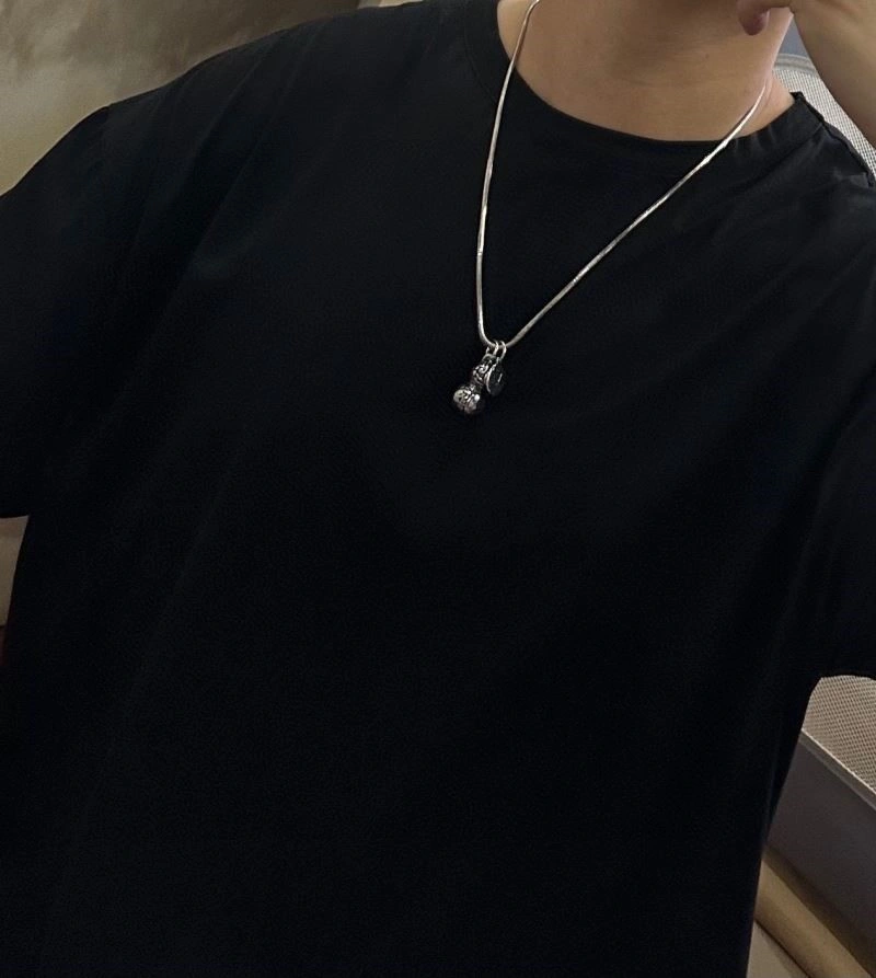 Louis Vuitton Necklaces UrbanStyle 249246