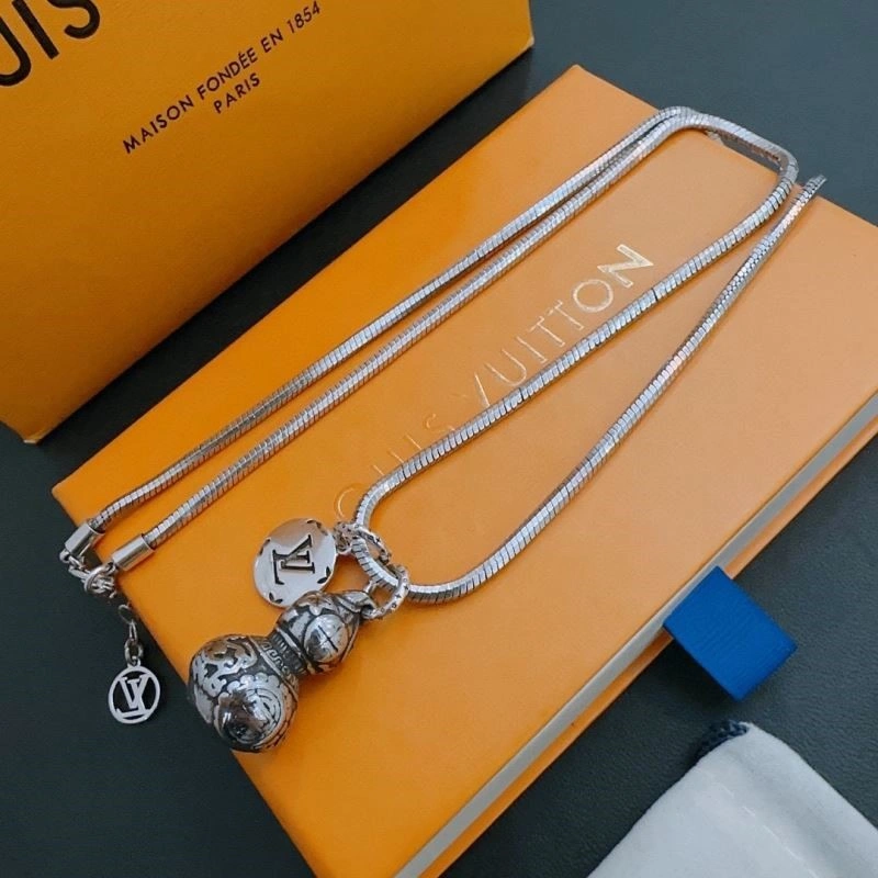 Louis Vuitton Necklaces UrbanStyle 249246