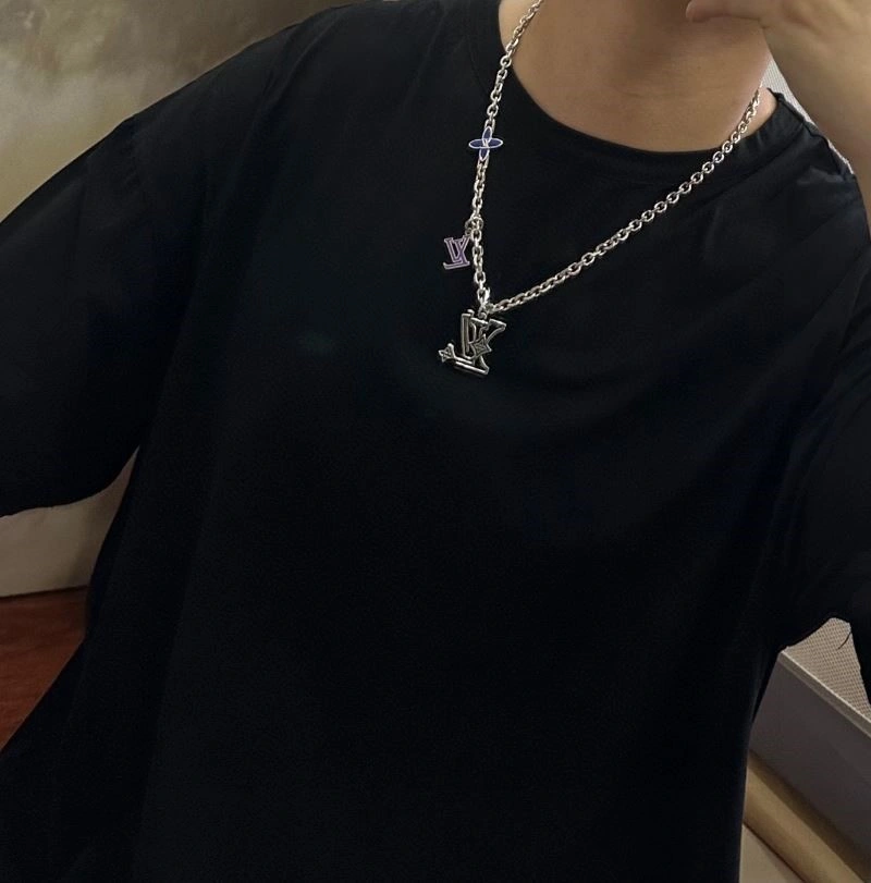 Unique Louis Vuitton Necklaces 249250