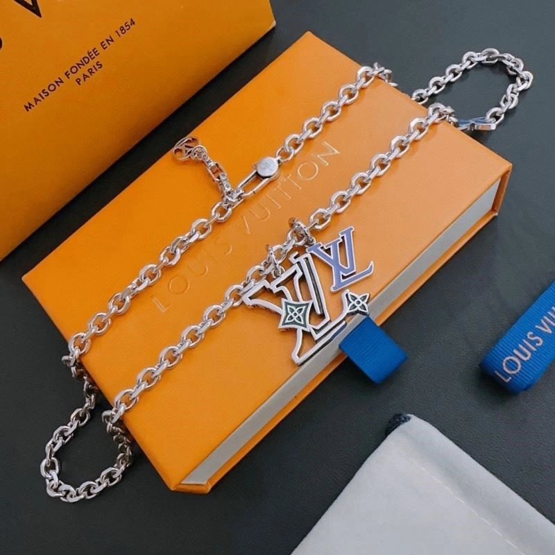 Unique Louis Vuitton Necklaces 249250