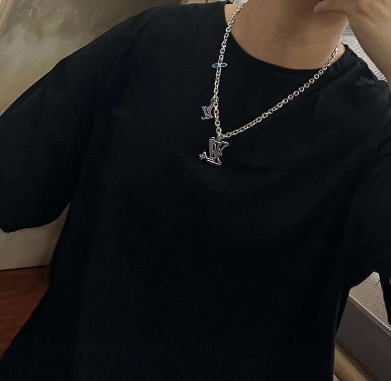 Unique Louis Vuitton Necklaces 249250
