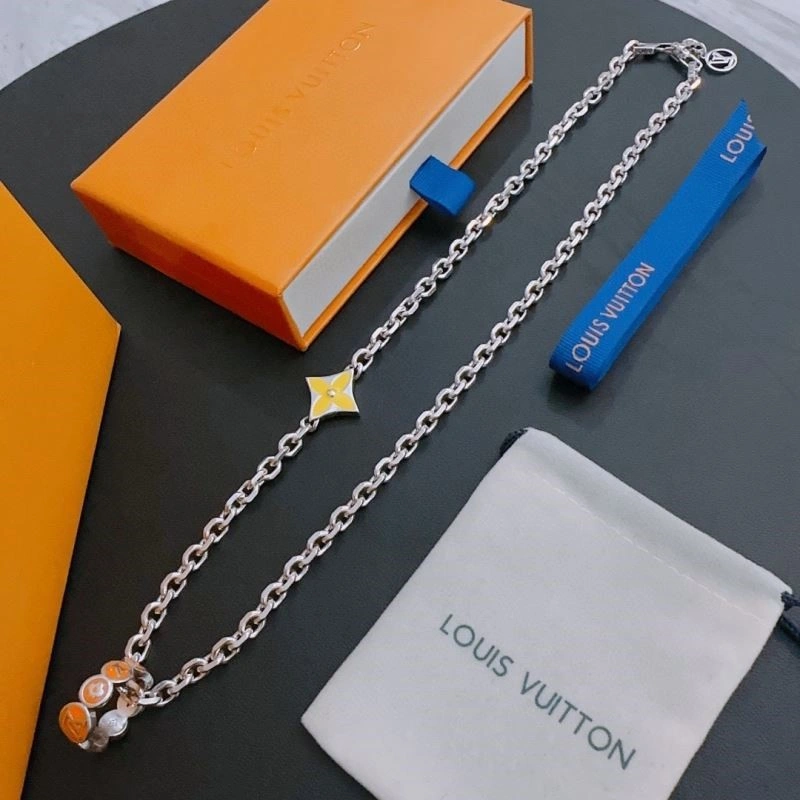 Louis Vuitton Necklaces TechFriendly 249262