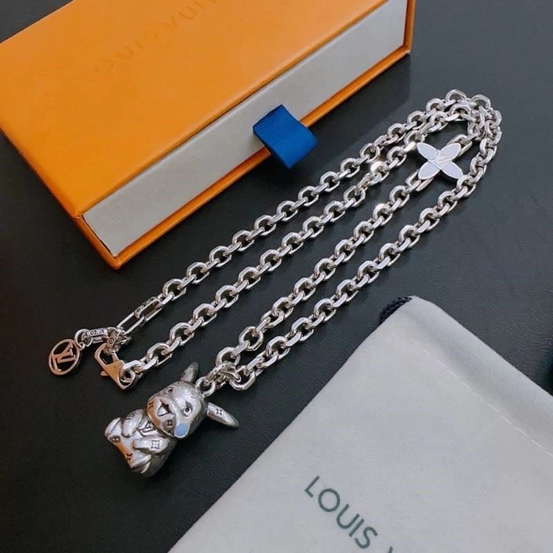TimelessDesign Louis Vuitton Necklaces 249244