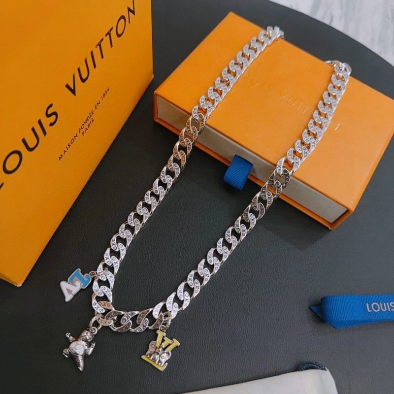 Louis Vuitton Necklaces Reliable 249257