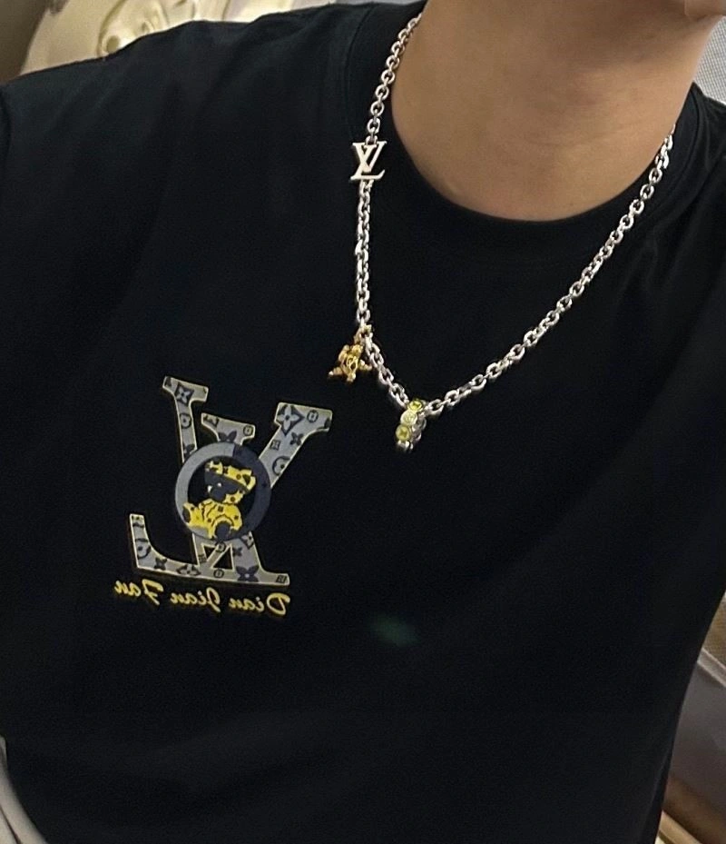MultiPurpose Louis Vuitton Necklaces 249243