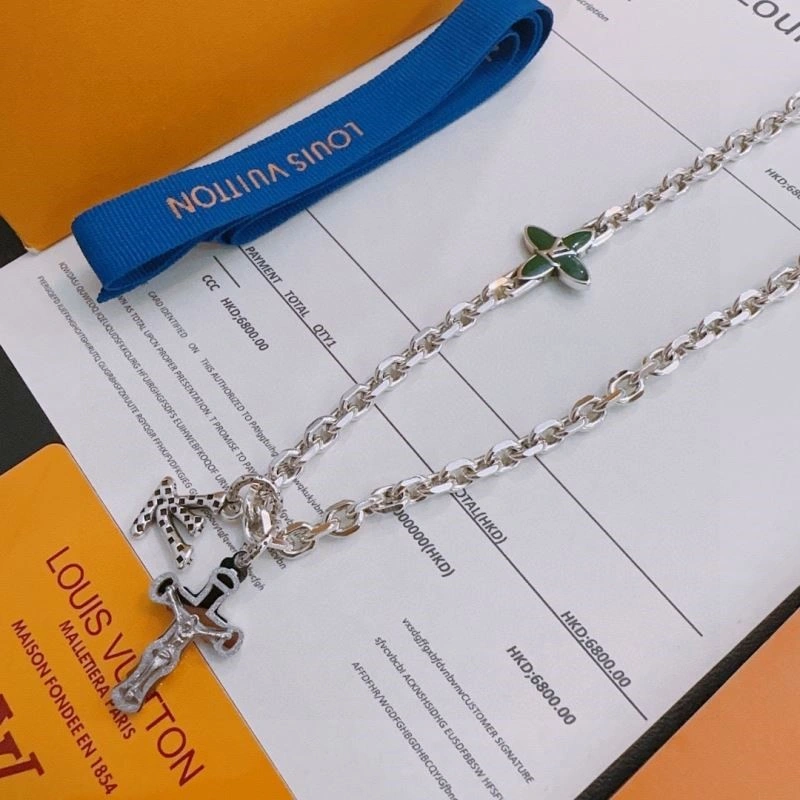 Louis Vuitton Necklaces UrbanStyle 249261