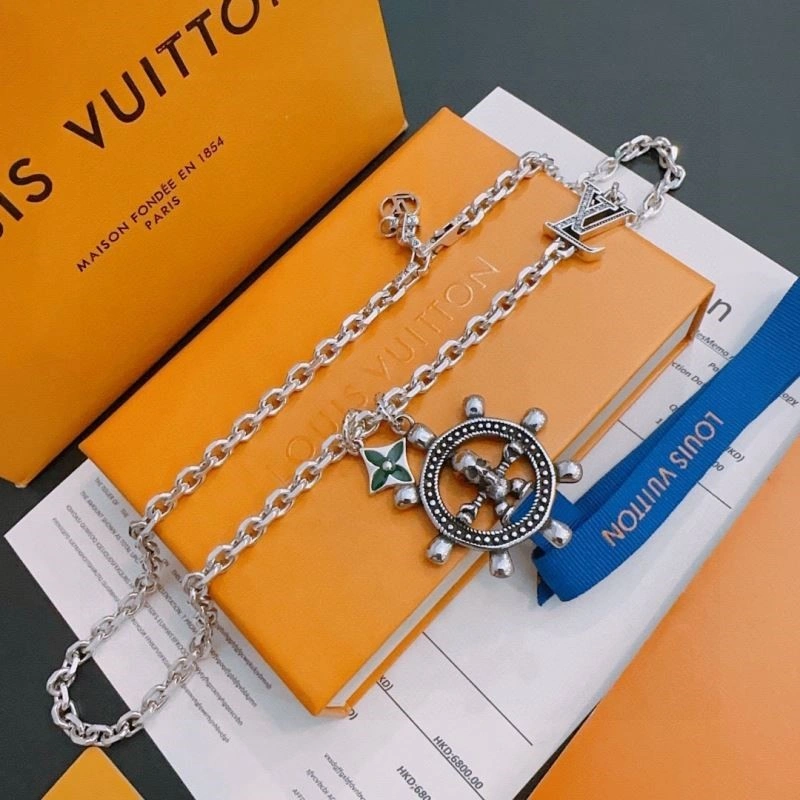 Upgraded Louis Vuitton Necklaces 249255