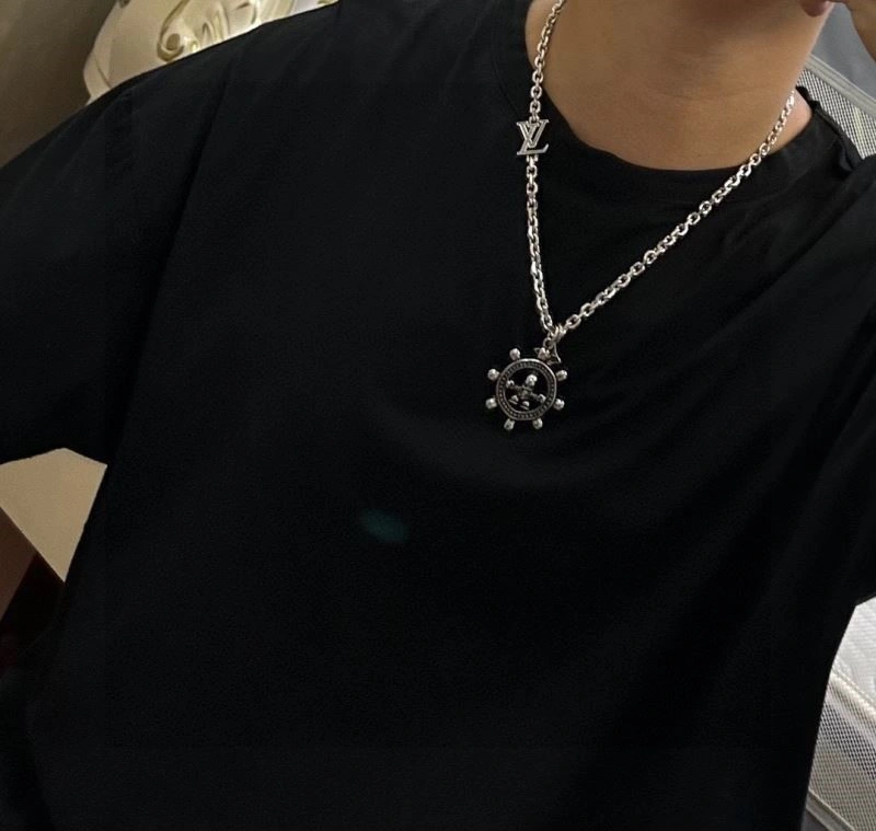 Upgraded Louis Vuitton Necklaces 249255