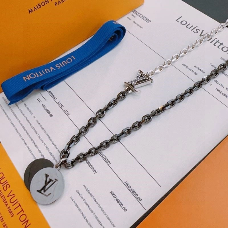 Louis Vuitton Necklaces TravelReady 249263