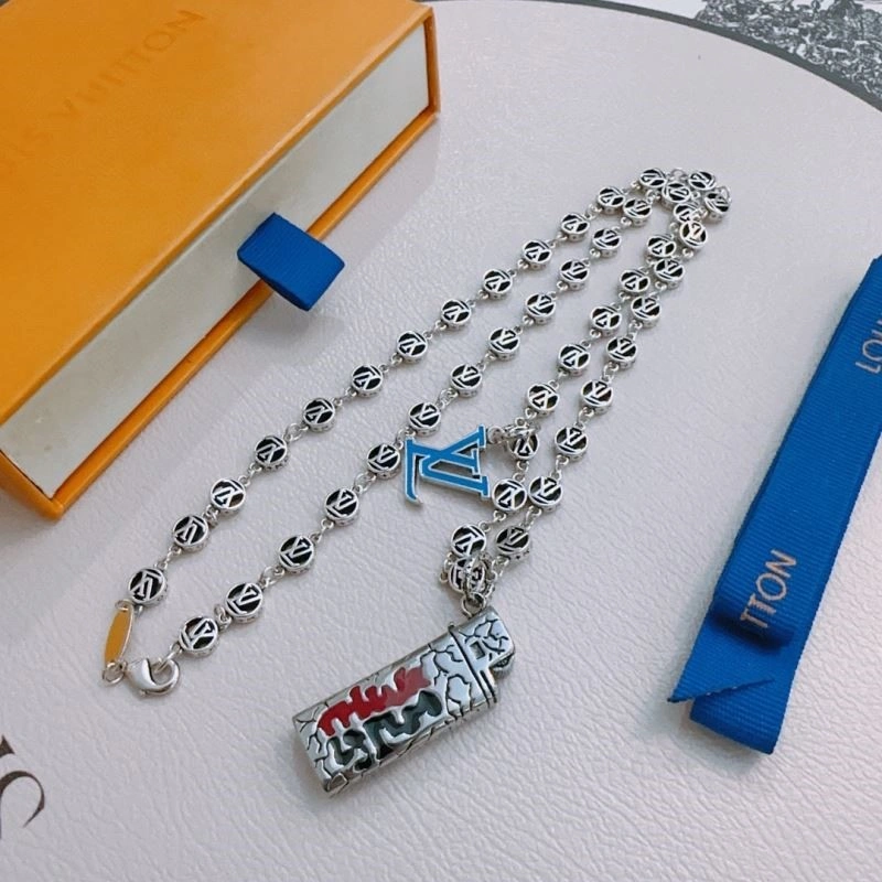 FastDry Louis Vuitton Necklaces 249238