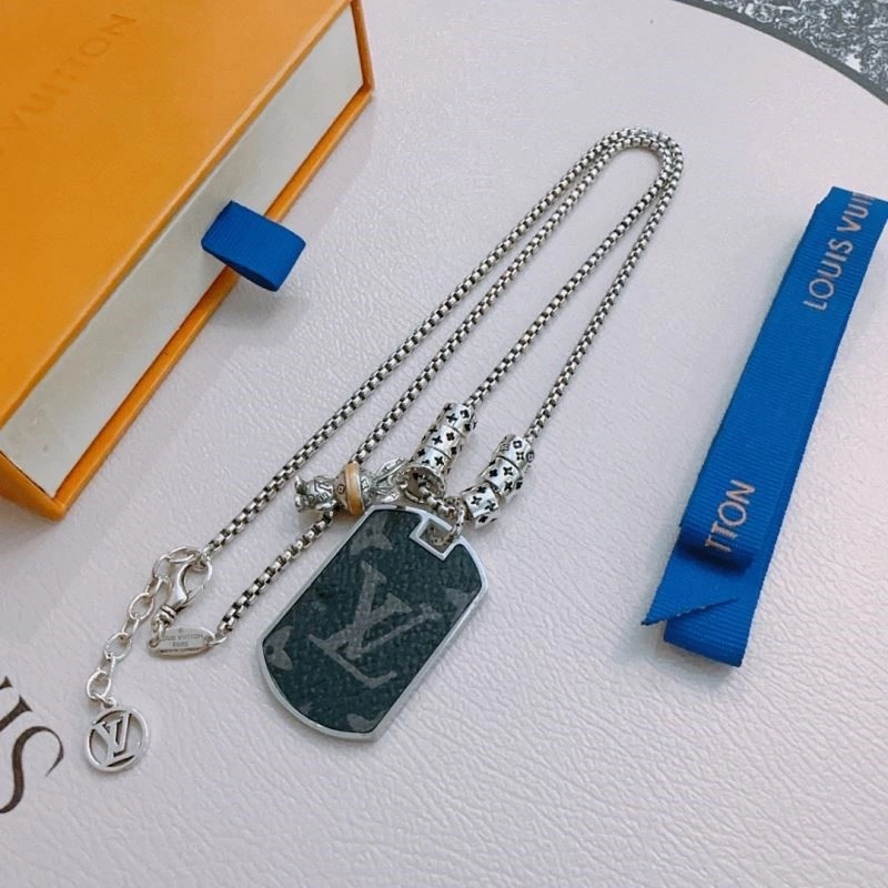 Louis Vuitton Necklaces Sophisticated 249248