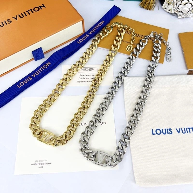 FreshLook Louis Vuitton Necklaces 249242