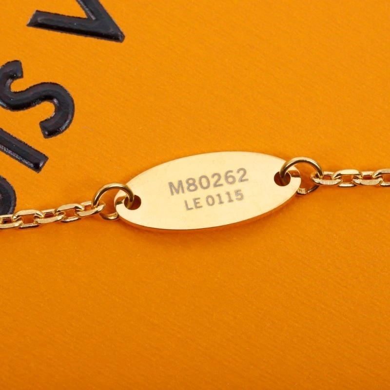 Contemporary Louis Vuitton Necklaces 249253