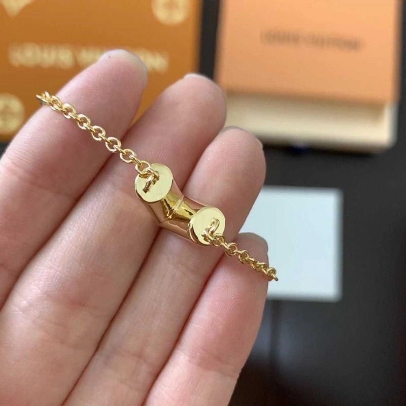 Louis Vuitton Necklaces AllSeason 249233
