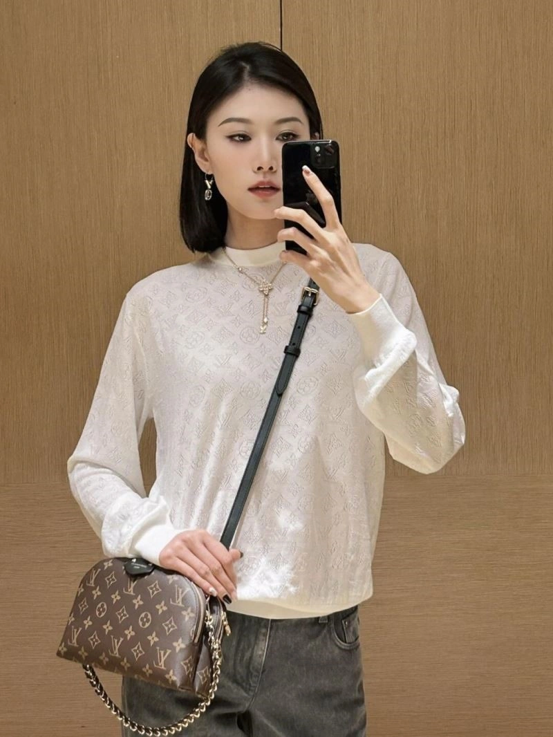 OnTrend Louis Vuitton Necklaces 249228