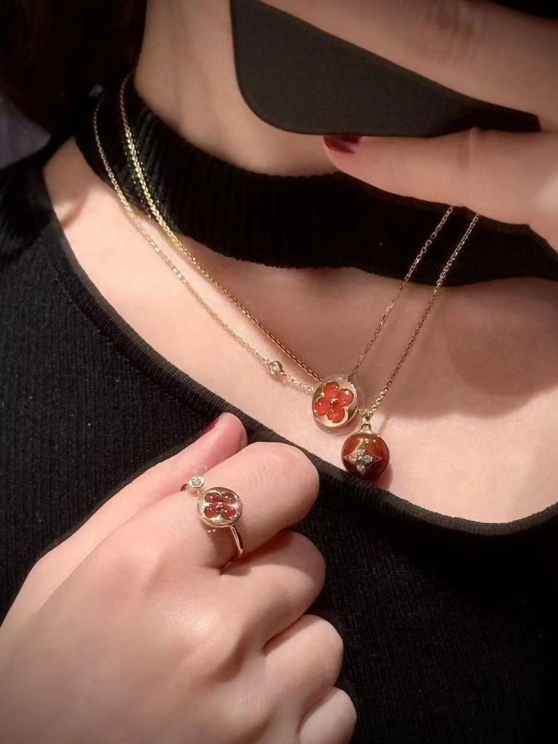 Louis Vuitton Necklaces BestValue 249227