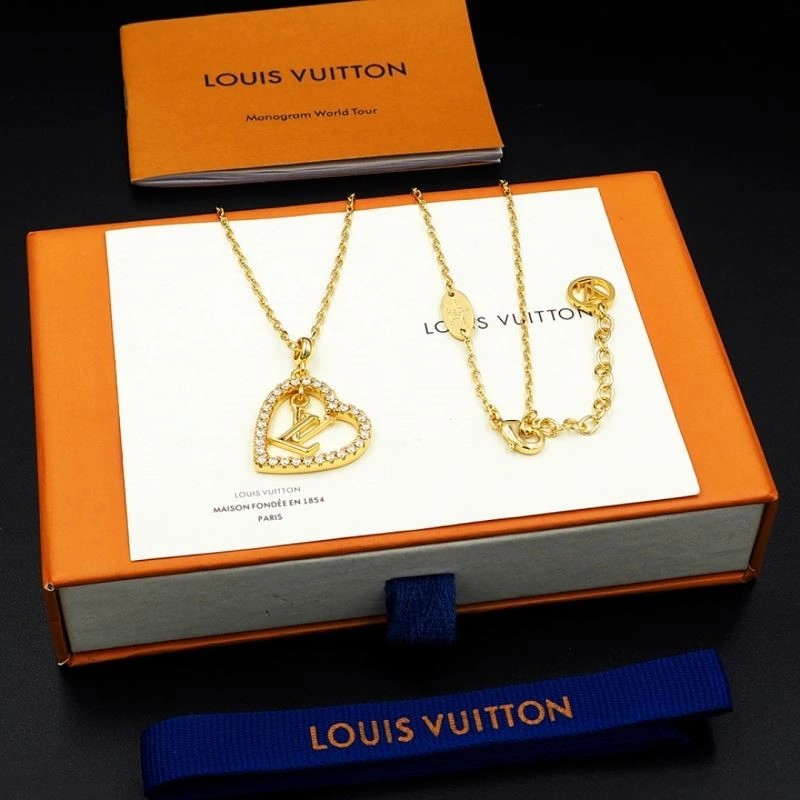 Premium Louis Vuitton Necklaces 249226
