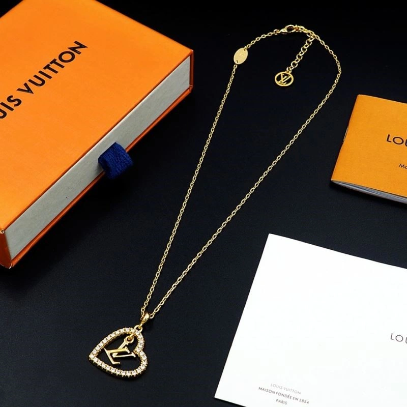 Premium Louis Vuitton Necklaces 249226