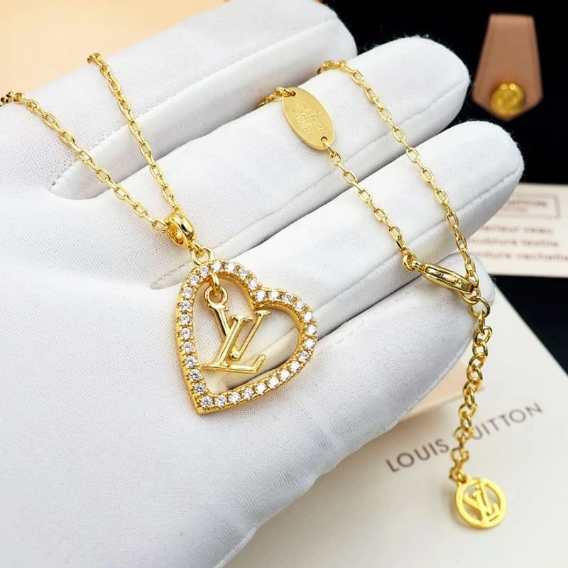 Premium Louis Vuitton Necklaces 249226