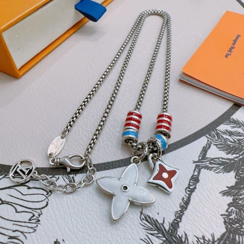 Louis Vuitton Necklaces TravelReady 249225